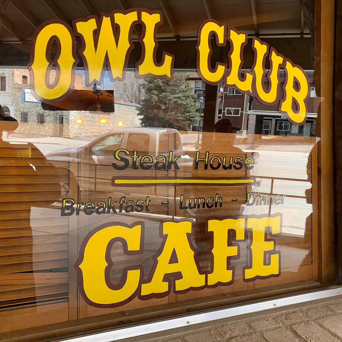 Owl Club and Steak House